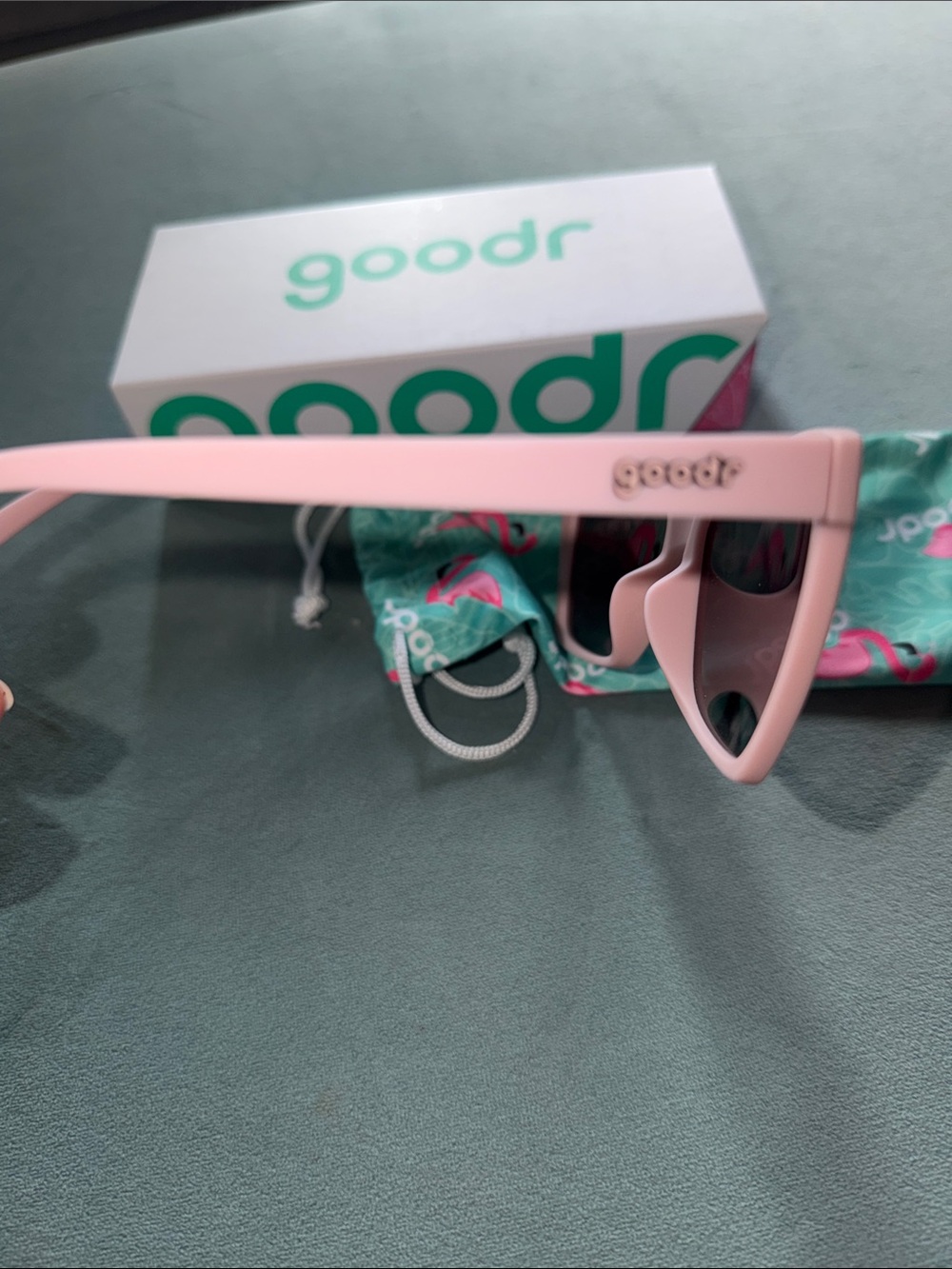 Goodr Pop G Sunglasses in Rosé Retail Therapy - Picture 4 of 8